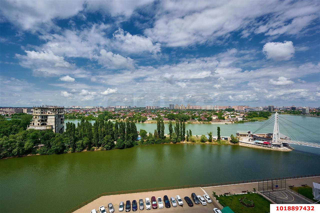 Фото №4: 1-комнатная квартира 57&nbsp;м², 3/22&nbsp;эт. - Краснодар, Западный внутригородской округ, мкр. Центральный, ул. Кубанская Набережная, 37/11