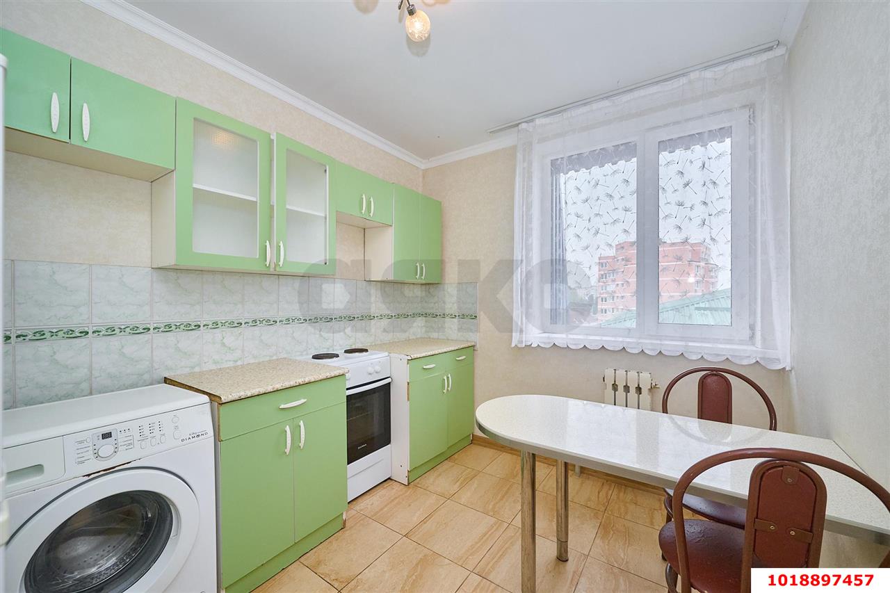 Фото №5: 1-комнатная квартира 30&nbsp;м², 6/6&nbsp;эт. - Краснодар, Западный внутригородской округ, мкр. Сельскохозяйственный Институт, ул. Алма-Атинская, 2Б