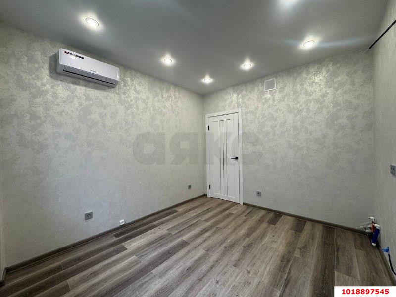 Фото №4: 1-комнатная квартира 38&nbsp;м², 4/9&nbsp;эт. - Краснодар, Прикубанский внутригородской округ, мкр. жилой комплекс Краски, ул. Краеведа Соловьёва, 6к1