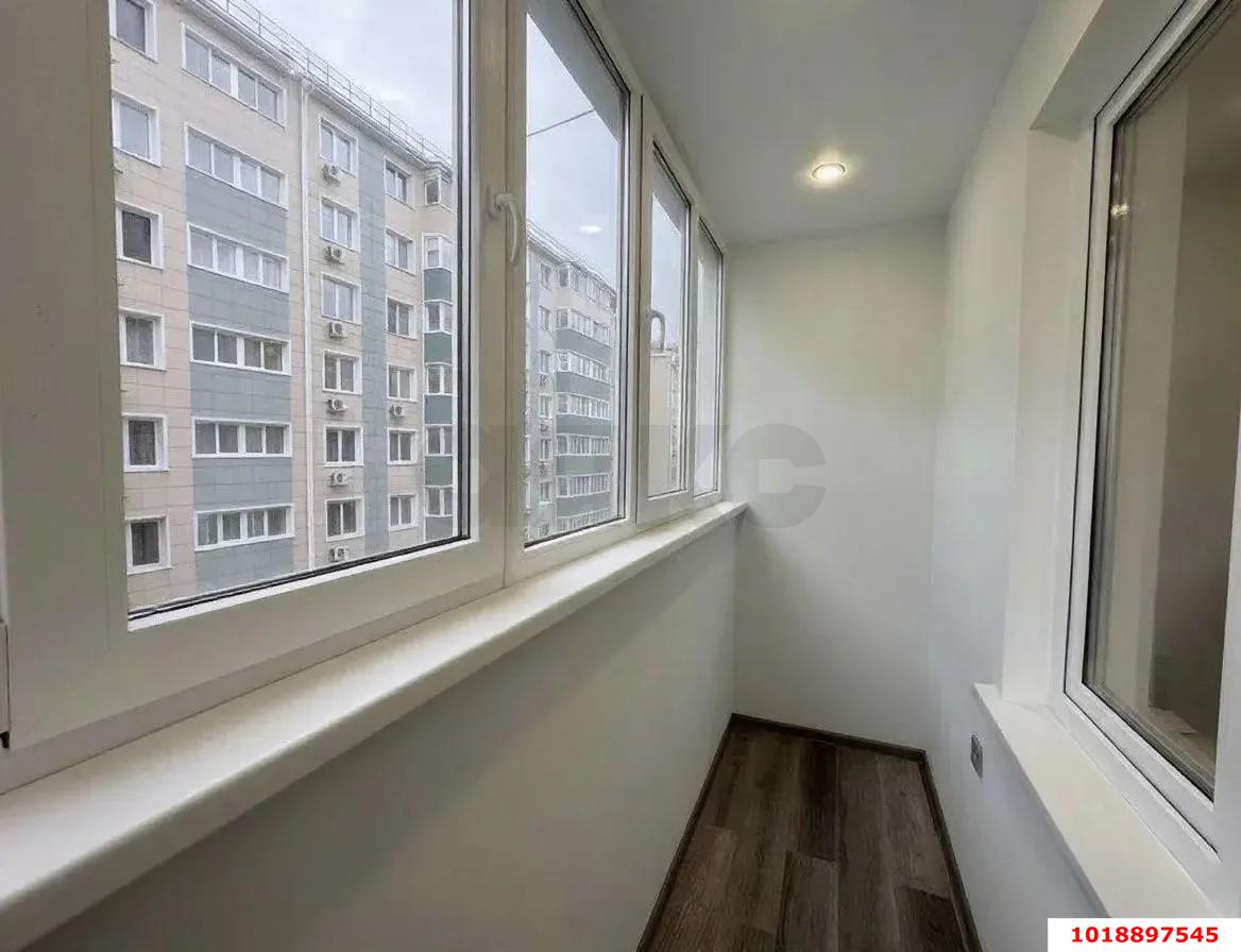 Фото №5: 1-комнатная квартира 38&nbsp;м², 4/9&nbsp;эт. - Краснодар, Прикубанский внутригородской округ, мкр. жилой комплекс Краски, ул. Краеведа Соловьёва, 6к1