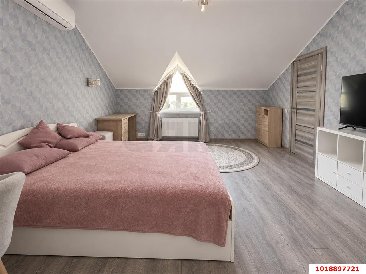 Фото №7: 3-комнатная квартира 120&nbsp;м², 1/3&nbsp;эт. - Краснодар, Центральный внутригородской округ, Дубинка, мкр. Черёмушки, ул. Припутевая, 53