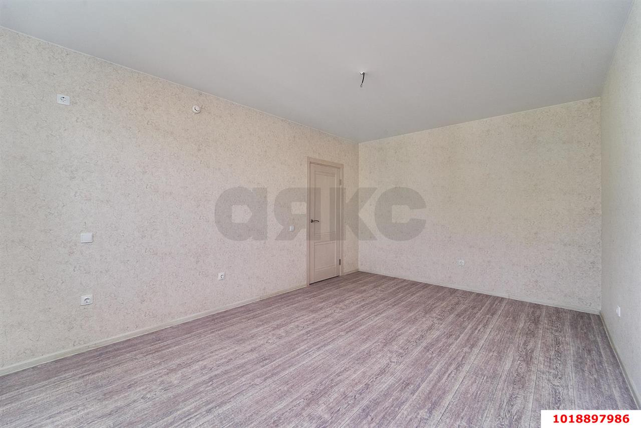 Фото №8: 2-комнатная квартира 60&nbsp;м², 16/16&nbsp;эт. - Краснодар, Прикубанский внутригородской округ, Восточный, мкр. жилой комплекс Квартал № 6, ул. Генерал-лейтенанта Александра Сапрунова, 15