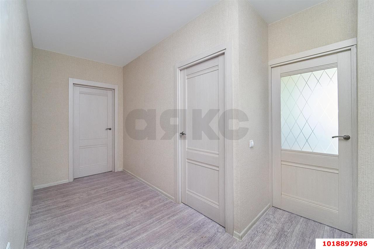 Фото №14: 2-комнатная квартира 60&nbsp;м², 16/16&nbsp;эт. - Краснодар, Прикубанский внутригородской округ, Восточный, мкр. жилой комплекс Квартал № 6, ул. Генерал-лейтенанта Александра Сапрунова, 15