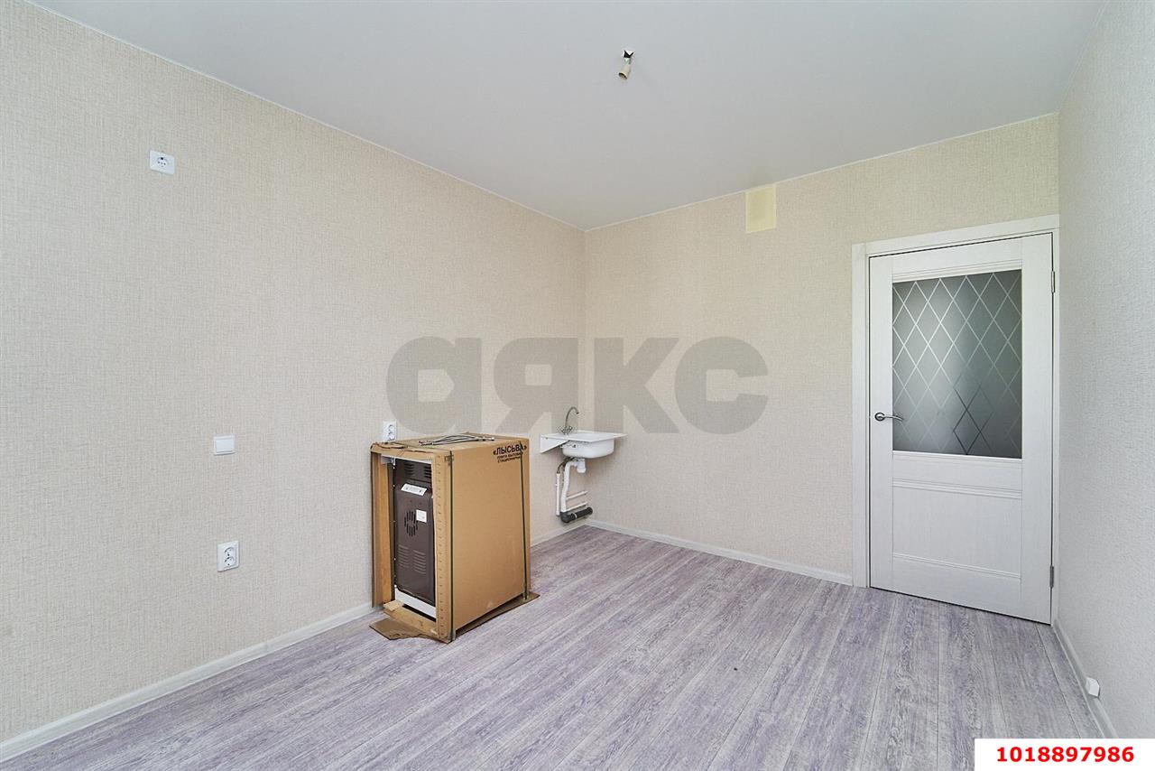 Фото №4: 2-комнатная квартира 60&nbsp;м², 16/16&nbsp;эт. - Краснодар, Прикубанский внутригородской округ, Восточный, мкр. жилой комплекс Квартал № 6, ул. Генерал-лейтенанта Александра Сапрунова, 15