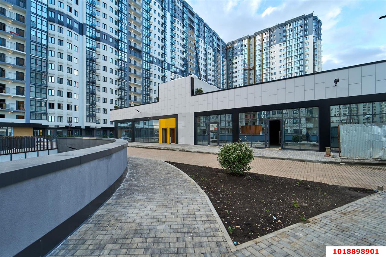 Фото №2: 1-комнатная квартира 48&nbsp;м², 8/21&nbsp;эт. - Краснодар, Карасунский внутригородской округ, Хлопчато-бумажный Комбинат, мкр. ЖК Альфа, ул. Уральская, 100/5