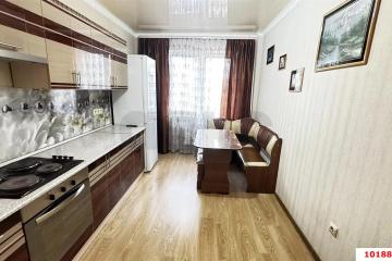 Фото №1: 1-комнатная квартира 40 м², 6/13 эт. - Краснодар, мкр. ЖК Солнечный Парк, ул. имени Симиренко, 37к1