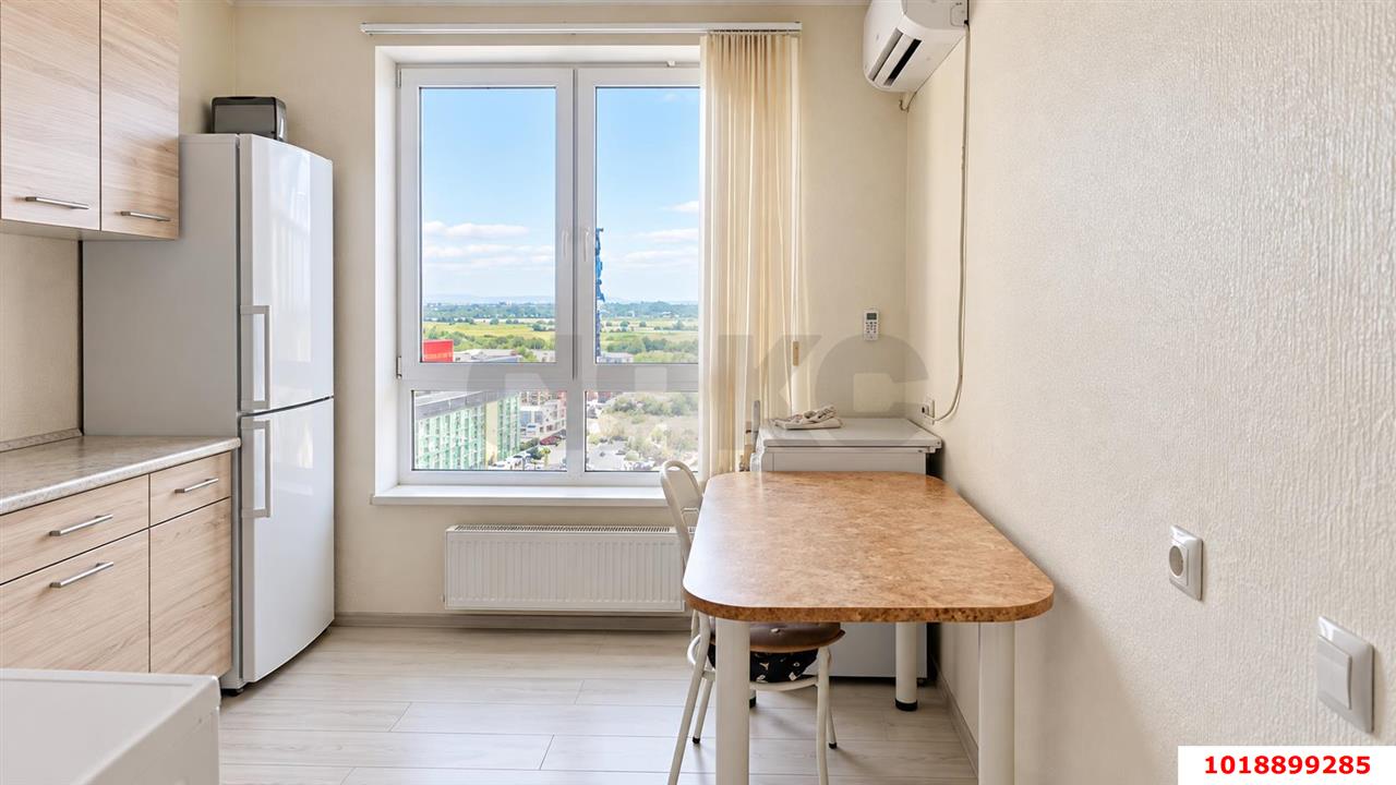 Фото №1: 1-комнатная квартира 34&nbsp;м², 8/9&nbsp;эт. - Краснодар, Карасунский внутригородской округ, жилой комплекс Империал, ж/м Пашковский, ул. Леонида Лаврова, 8к1ск4