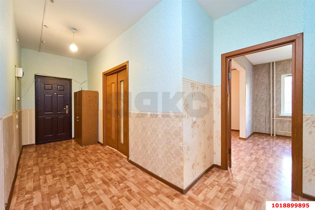 Фото №10: 2-комнатная квартира 74&nbsp;м², 4/17&nbsp;эт. - Краснодар, Прикубанский внутригородской округ, мкр. имени Маршала Жукова, ул. Александра Покрышкина, 4/4