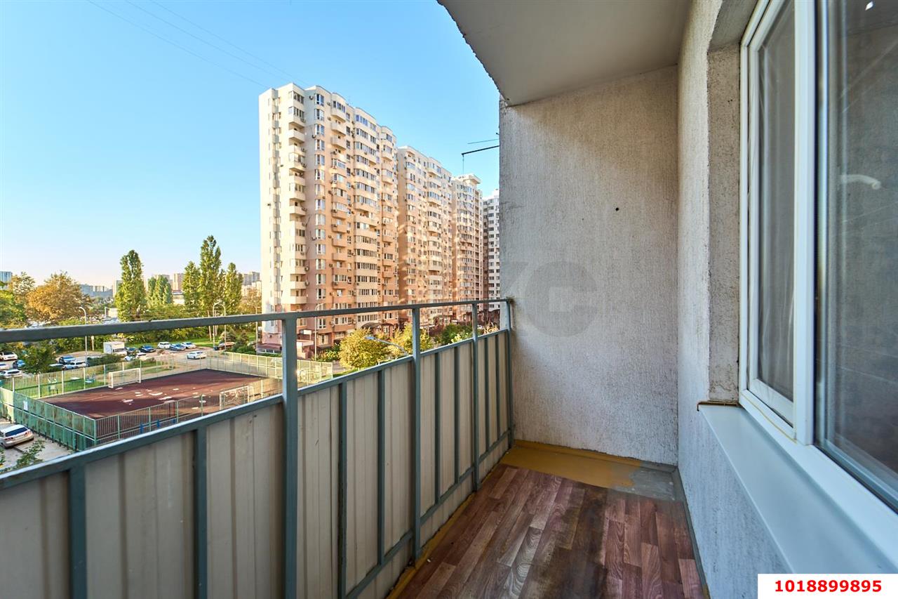 Фото №15: 2-комнатная квартира 74&nbsp;м², 4/17&nbsp;эт. - Краснодар, Прикубанский внутригородской округ, мкр. имени Маршала Жукова, ул. Александра Покрышкина, 4/4