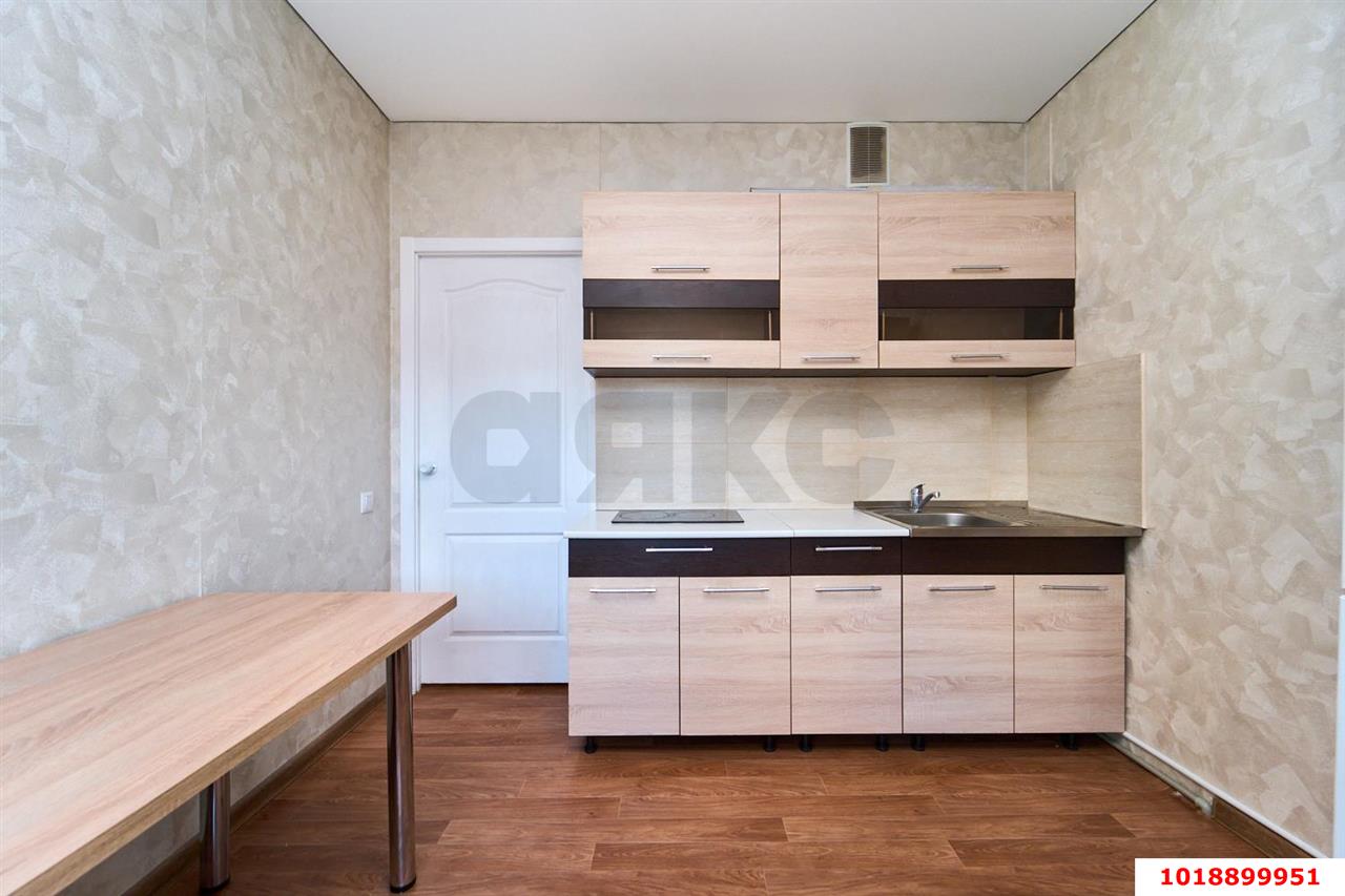 Фото №5: 1-комнатная квартира 39&nbsp;м², 8/16&nbsp;эт. - Краснодар, Карасунский внутригородской округ, мкр. Почтовый, ул. имени Валерия Гассия, 4/1