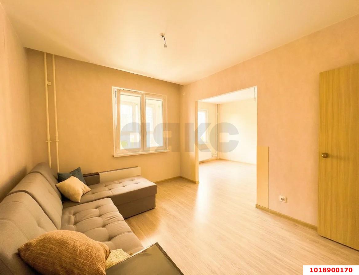 Фото №7: 2-комнатная квартира 63&nbsp;м², 5/16&nbsp;эт. - Краснодар, Прикубанский внутригородской округ, ж/р Восточный, ул. им. Героя Сарабеева В.И., 9/1