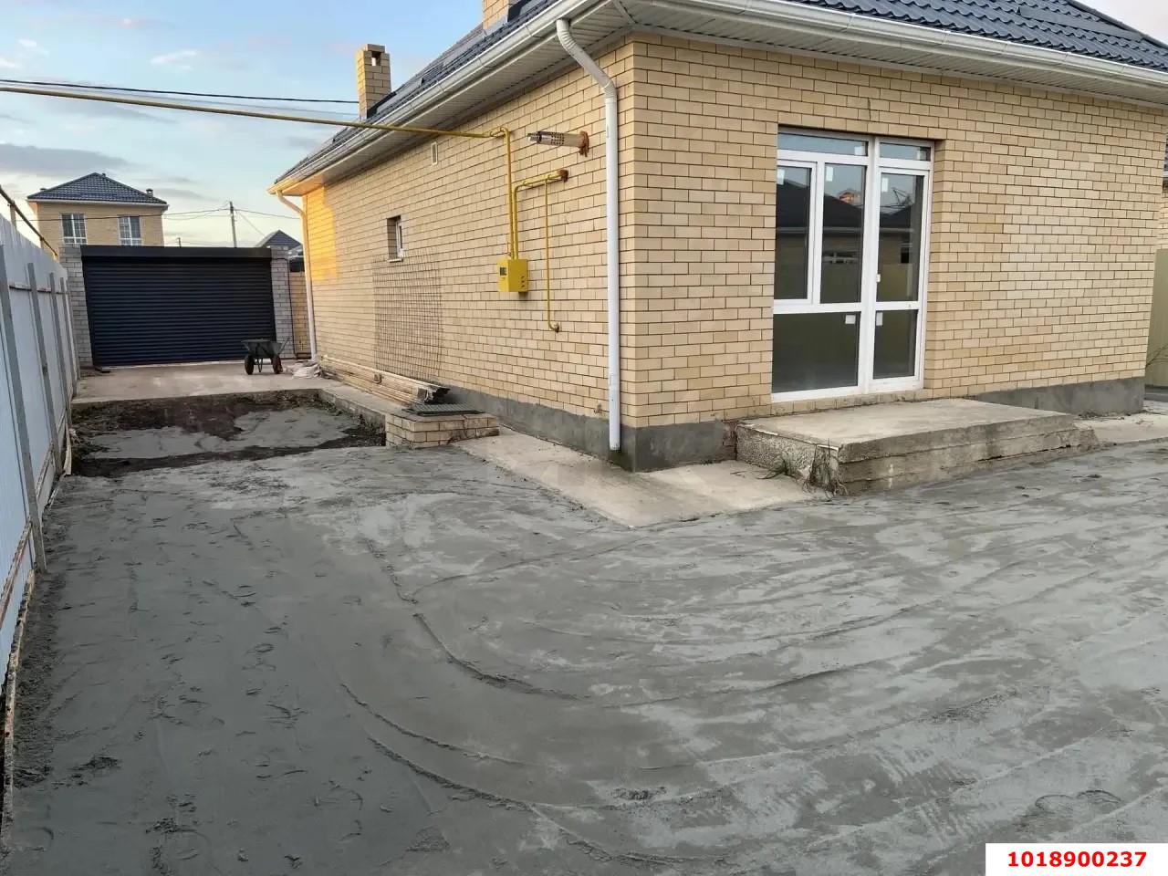 Фото №2: Дом 116&nbsp;м² + 3&nbsp;сот., 1&nbsp;эт. - Краснодар, Прикубанский внутригородской округ, мкр. КП Крепость, ул. Новощербиновская