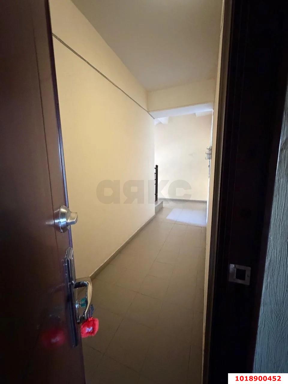 Фото №5: 1-комнатная квартира 33&nbsp;м², 3/4&nbsp;эт. - Краснодар, Прикубанский внутригородской округ, мкр. Краевая Клиническая Больница, ул. 1 Мая, 269