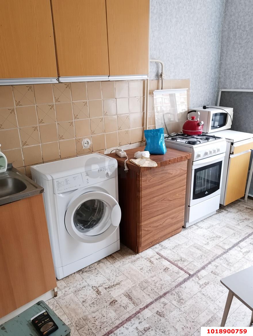 Фото №6: 2-комнатная квартира 50&nbsp;м², 3/9&nbsp;эт. - Краснодар, Карасунский внутригородской округ, мкр. Комсомольский, ул. Симферопольская, 4/1