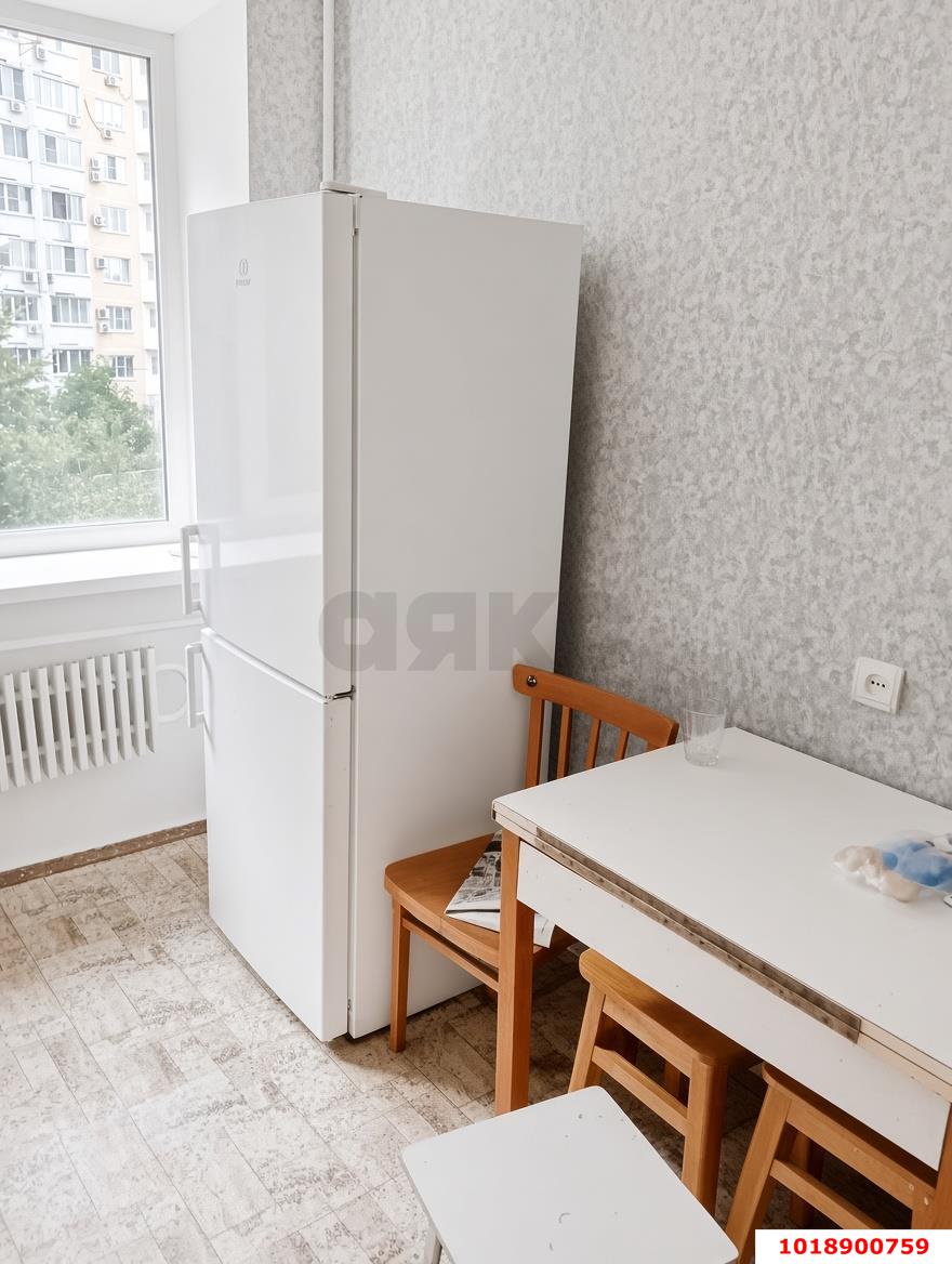 Фото №4: 2-комнатная квартира 50&nbsp;м², 3/9&nbsp;эт. - Краснодар, Карасунский внутригородской округ, мкр. Комсомольский, ул. Симферопольская, 4/1