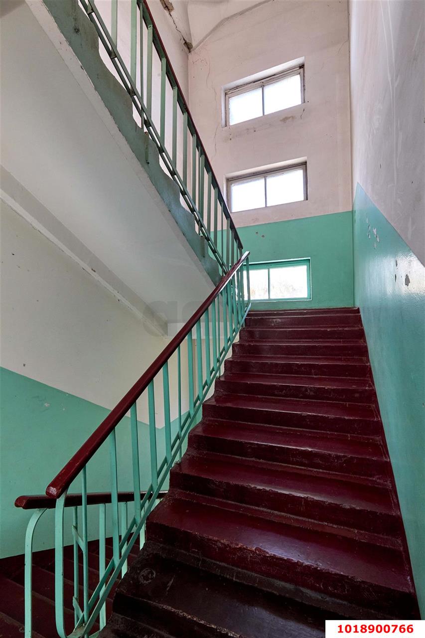 Фото №15: Отдельное здание 2425&nbsp;м², 1/4&nbsp;эт. - Краснодар, Карасунский внутригородской округ, мкр. Камвольно-суконный Комбинат, ул. Уральская, 99к2
