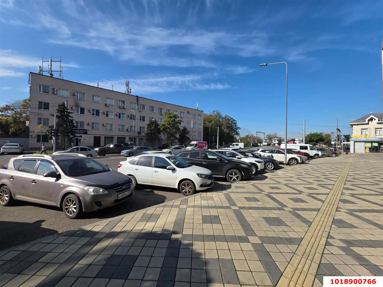 Фото №2: Отдельное здание 2425&nbsp;м², 1/4&nbsp;эт. - Краснодар, Карасунский внутригородской округ, мкр. Камвольно-суконный Комбинат, ул. Уральская, 99к2