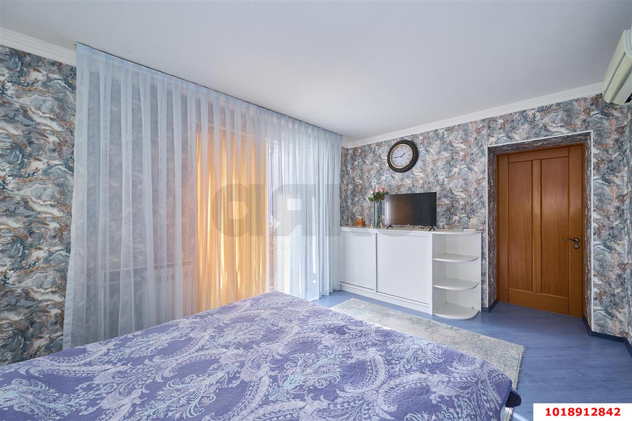 Фото №9: 2-комнатная квартира 71&nbsp;м², 5/14&nbsp;эт. - Краснодар, Западный внутригородской округ, мкр. Центральный, ул. имени Пушкина, 5