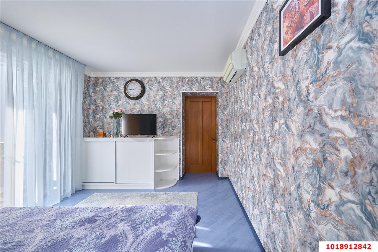 Фото №8: 2-комнатная квартира 71&nbsp;м², 5/14&nbsp;эт. - Краснодар, Западный внутригородской округ, мкр. Центральный, ул. имени Пушкина, 5