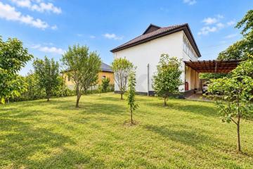 Фото №1: Дом 185 м² + 4.21 сот., 2 эт. - Орбита, мкр. Прикубанский внутригородской округ, ул. Клубничная
