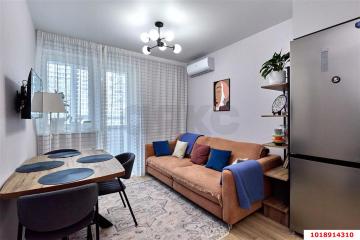 Фото №1: 1-комнатная квартира 37 м², 8/24 эт. - Краснодар, мкр. ЖК Улыбка, ул. имени Героя Георгия Бочарникова, 2к1