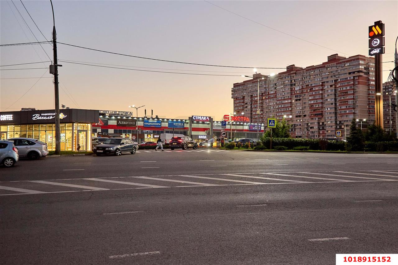 Фото №14: 1-комнатная квартира 36&nbsp;м², 12/24&nbsp;эт. - Краснодар, Прикубанский внутригородской округ, Прикубанский внутригородской округ, ЖК Лучший, ЖК Лучший, имени Петра Метальникова, мкр. имени Петра Метальникова, ул. Петра Метальникова, 36