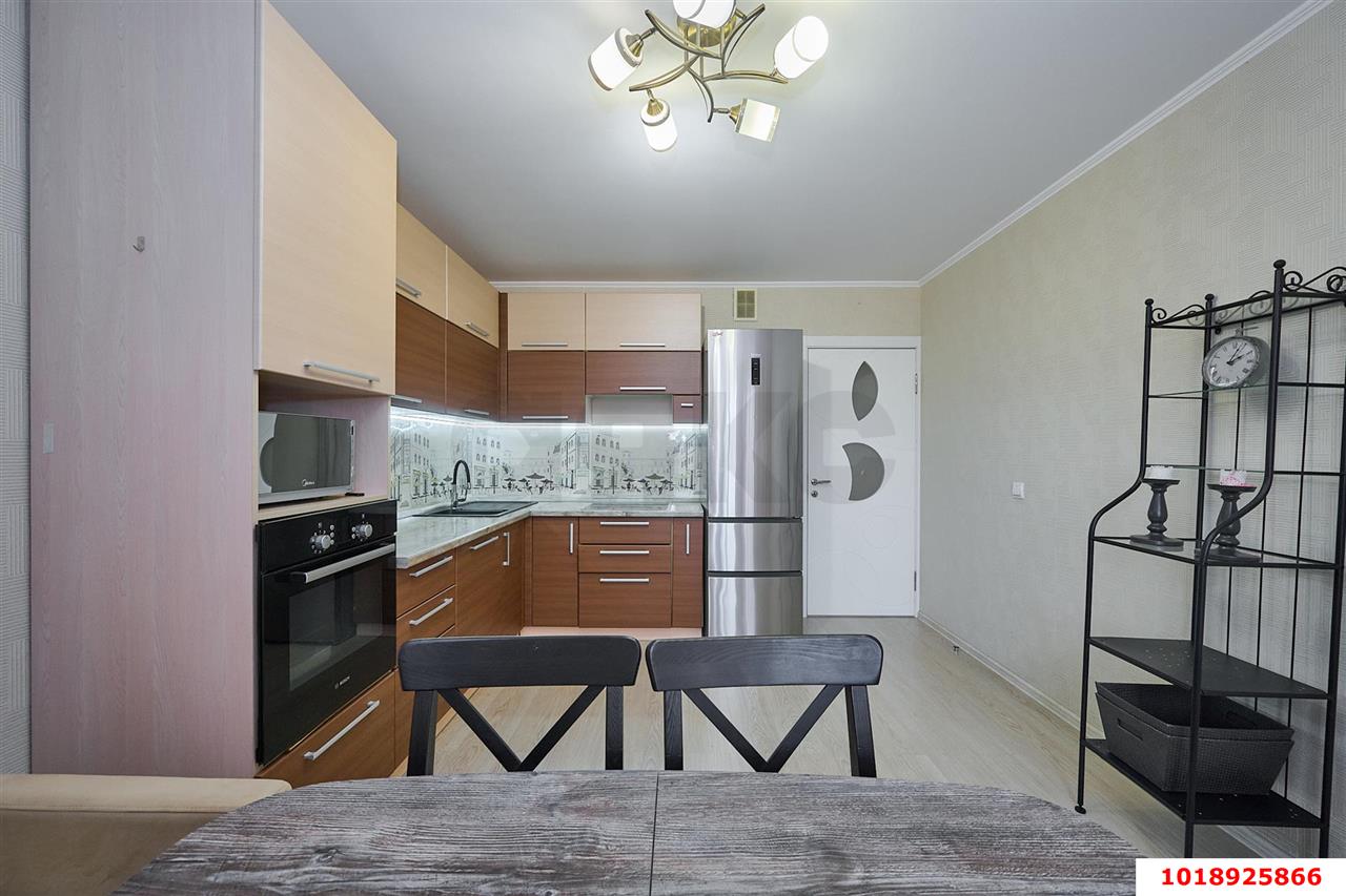 Фото №4: 2-комнатная квартира 77&nbsp;м², 15/16&nbsp;эт. - Краснодар, Западный внутригородской округ, мкр. Фестивальный, пр-д Дальний, 5А