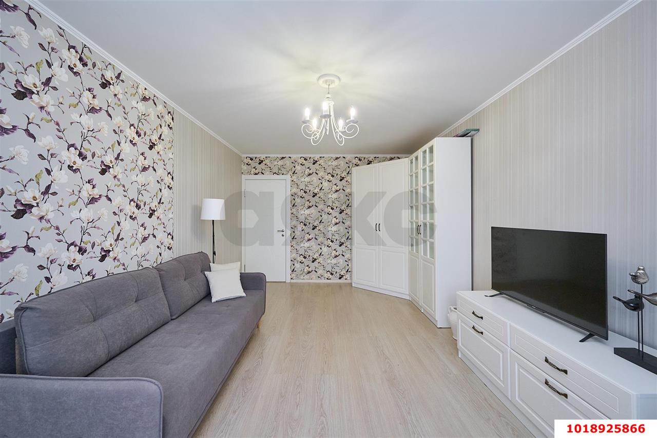 Фото №7: 2-комнатная квартира 77&nbsp;м², 15/16&nbsp;эт. - Краснодар, Западный внутригородской округ, мкр. Фестивальный, пр-д Дальний, 5А
