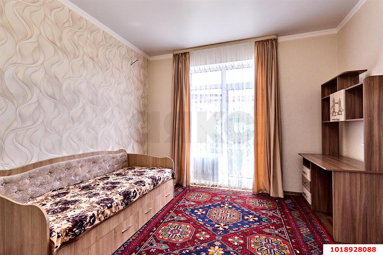 Фото №7: Дом 127&nbsp;м² + 5&nbsp;сот., 2&nbsp;эт. - Новотитаровская, п. коттеджный  Новотитаровка, ул. Ягоднинская