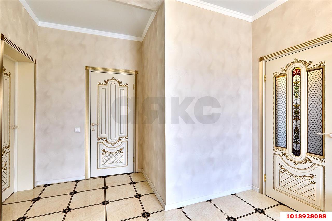 Фото №14: Дом 127&nbsp;м² + 5&nbsp;сот., 2&nbsp;эт. - Новотитаровская, п. коттеджный  Новотитаровка, ул. Ягоднинская