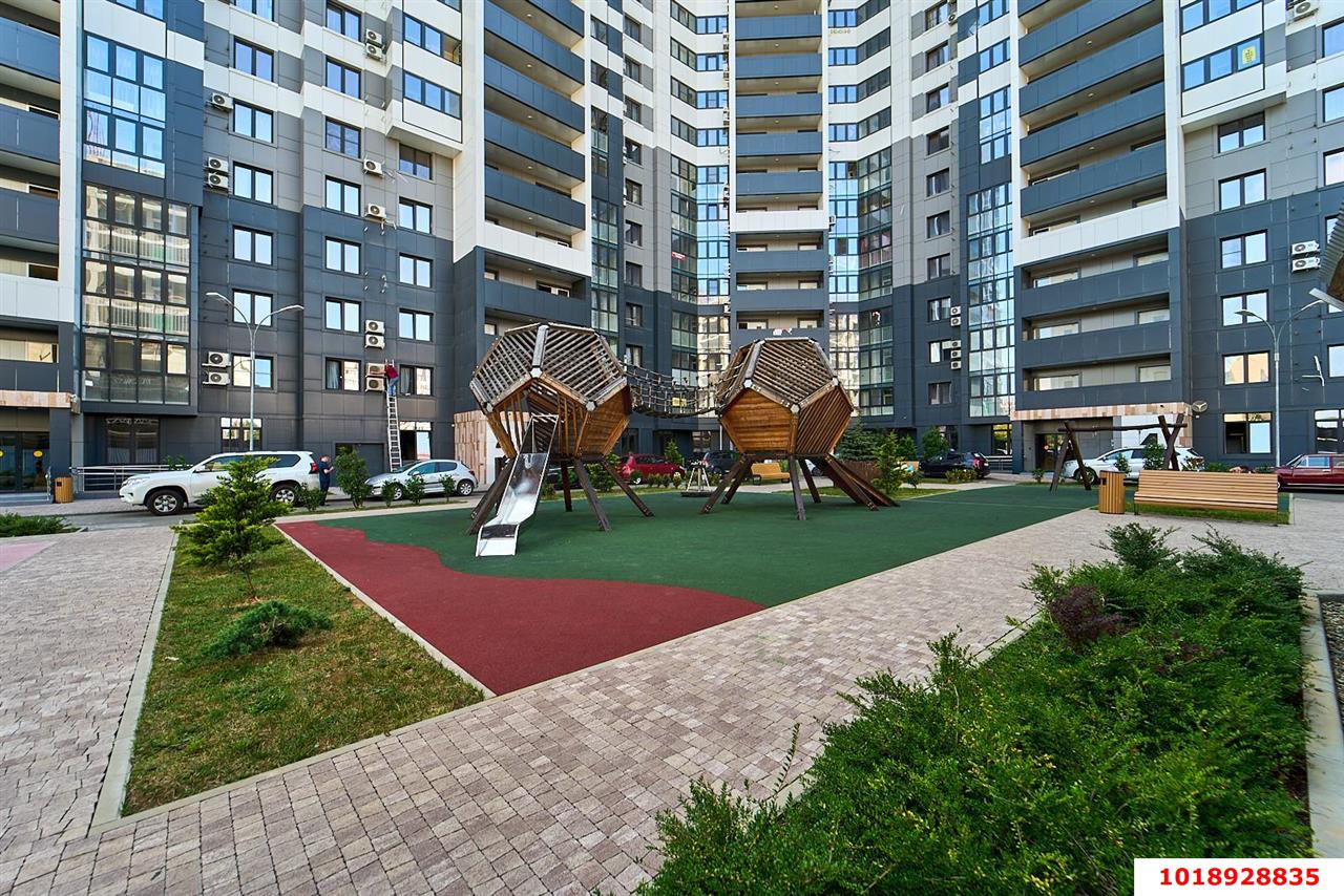Фото №16: 2-комнатная квартира 54&nbsp;м², 10/18&nbsp;эт. - Краснодар, Прикубанский внутригородской округ, Микрохирургии глаза, мкр. жилой комплекс Сограт, ул. Красных Партизан, 4/15