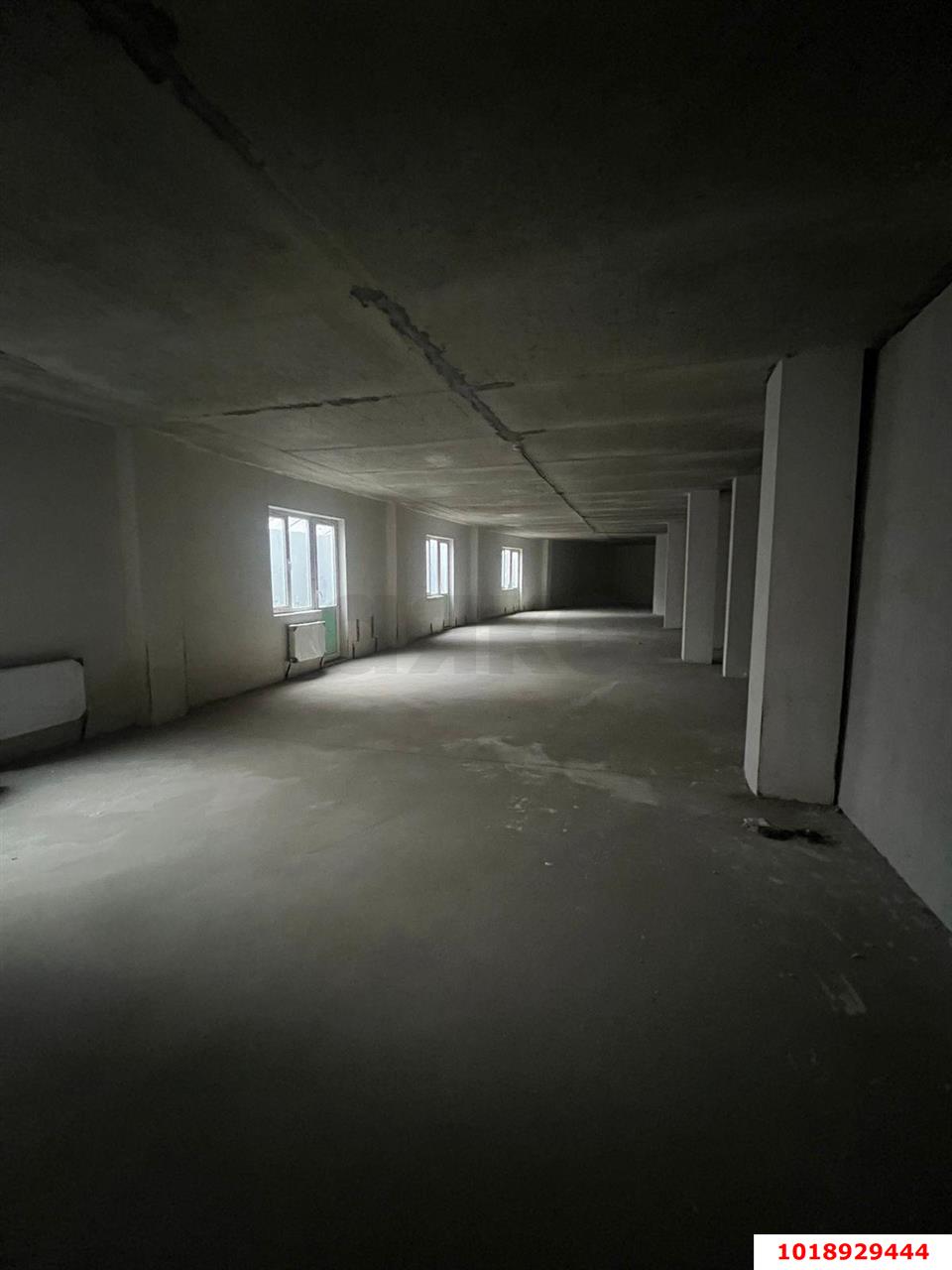 Фото №4: Торговое помещение 313&nbsp;м², 17&nbsp;эт. - Краснодар, Прикубанский внутригородской округ, Россинского, мкр. жилой комплекс Видный, ул. Командорская, 3к1