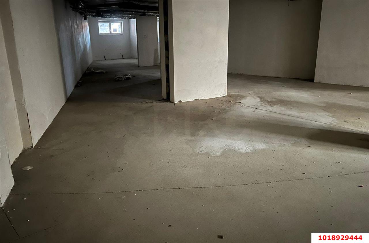 Фото №3: Торговое помещение 313&nbsp;м², 17&nbsp;эт. - Краснодар, Прикубанский внутригородской округ, Россинского, мкр. жилой комплекс Видный, ул. Командорская, 3к1