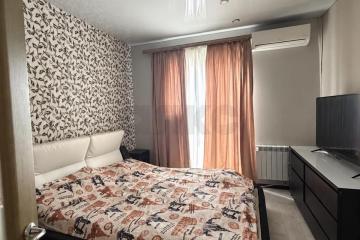 Фото №1: 2-комнатная квартира 50 м², 5/5 эт. - Краснодар, мкр. Музыкальный, ул. Чайковского, 25