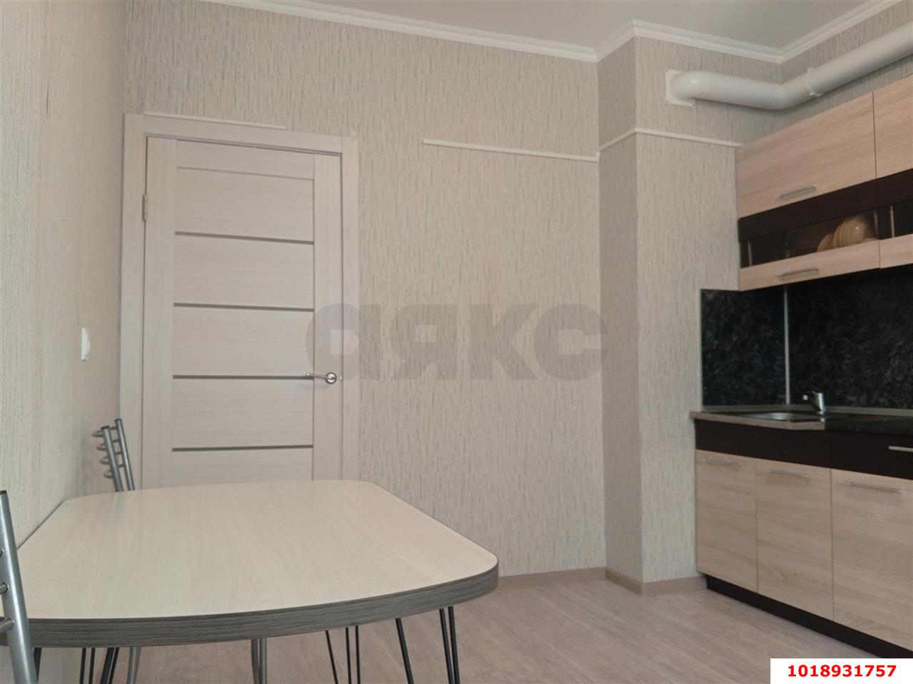 Фото №9: 1-комнатная квартира 43&nbsp;м², 2/18&nbsp;эт. - Краснодар, Карасунский внутригородской округ, мкр. Сосновый Бор, ул. имени Виктора Нарыкова, 6к1