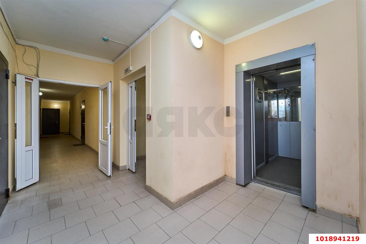 Фото №12: 1-комнатная квартира 44&nbsp;м², 6/8&nbsp;эт. - Краснодар, Прикубанский внутригородской округ, Калинино, мкр. Завод Радиоизмерительных Приборов, ул. Российская, 347