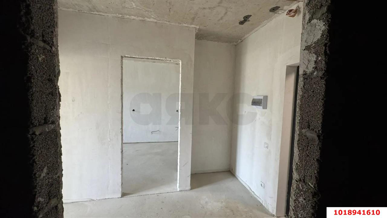 Фото №2: 2-комнатная квартира 60&nbsp;м², 1/4&nbsp;эт. - Краснодар, Прикубанский внутригородской округ, мкр. Новая Елизаветка, ул. имени Фёдора Елисеева, 9