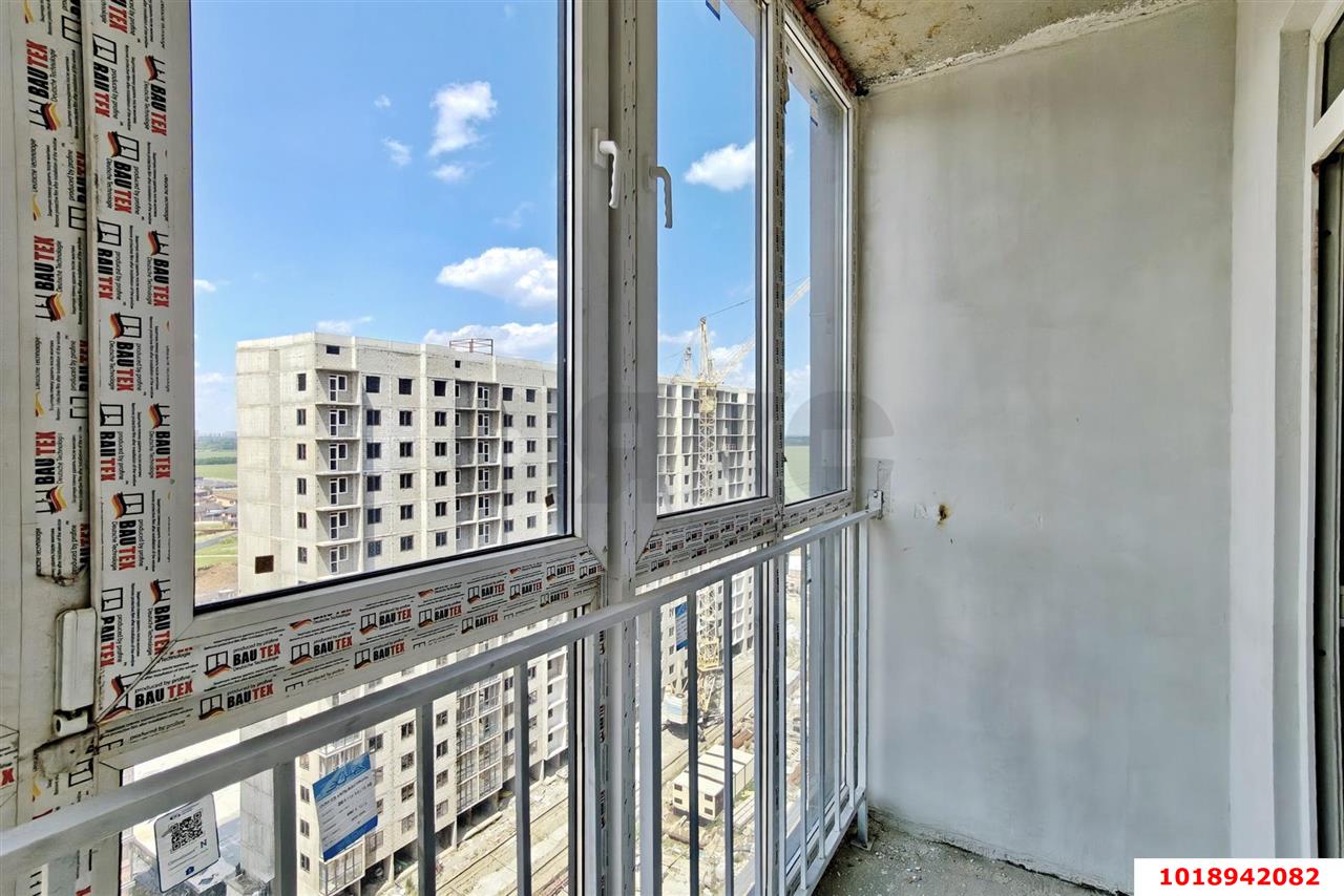 Фото №3: 1-комнатная квартира 36&nbsp;м², 15/16&nbsp;эт. - Краснодар, мкр. Карасунский внутригородской округ, ул. имени Владимира Жириновского, 7к2