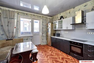 Фото №1: 3-комнатная квартира 100 м², 2/16 эт. - Краснодар, мкр. Солнечный, ул. Казбекская, 9