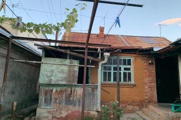Фото №1: Дом 40&nbsp;м² + 1&nbsp;сот., 1&nbsp;эт. - Краснодар, мкр. Центральный, ул. Длинная, 23