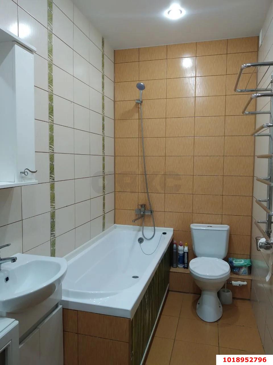 Фото №8: 2-комнатная квартира 62&nbsp;м², 4/4&nbsp;эт. - Знаменский, Карасунский внутригородской округ, мкр. жилой комплекс Первомайский, ул. Первомайская, 36/3