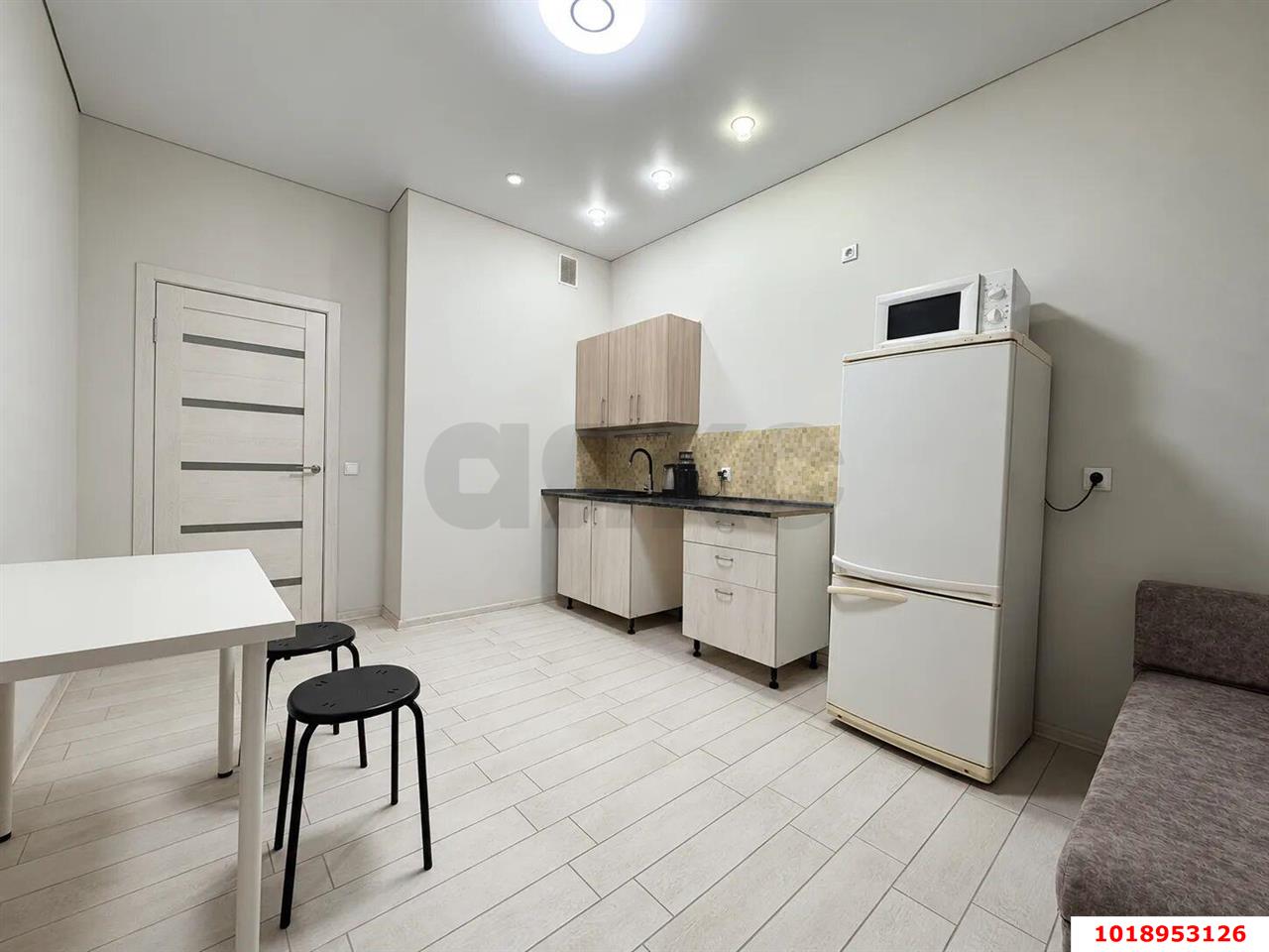 Фото №2: 1-комнатная квартира 44&nbsp;м², 2/19&nbsp;эт. - Краснодар, Прикубанский внутригородской округ, ЖК Тополиная Топольковая, мкр. имени Петра Метальникова, ул. Тополиная, 40/1к1