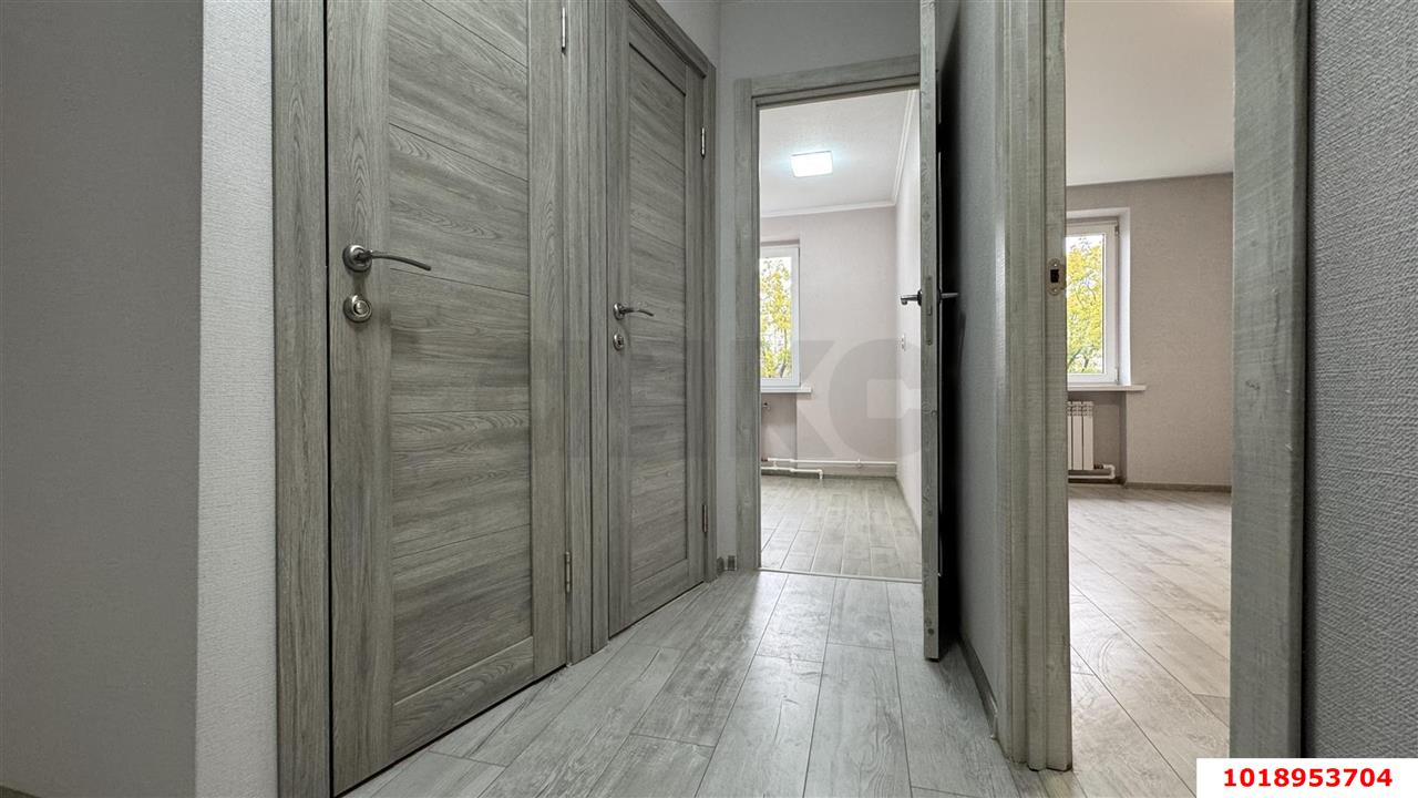 Фото №6: 2-комнатная квартира 43&nbsp;м², 5/5&nbsp;эт. - Краснодар, Центральный внутригородской округ, мкр. 40 лет Победы, ул. Клиническая
