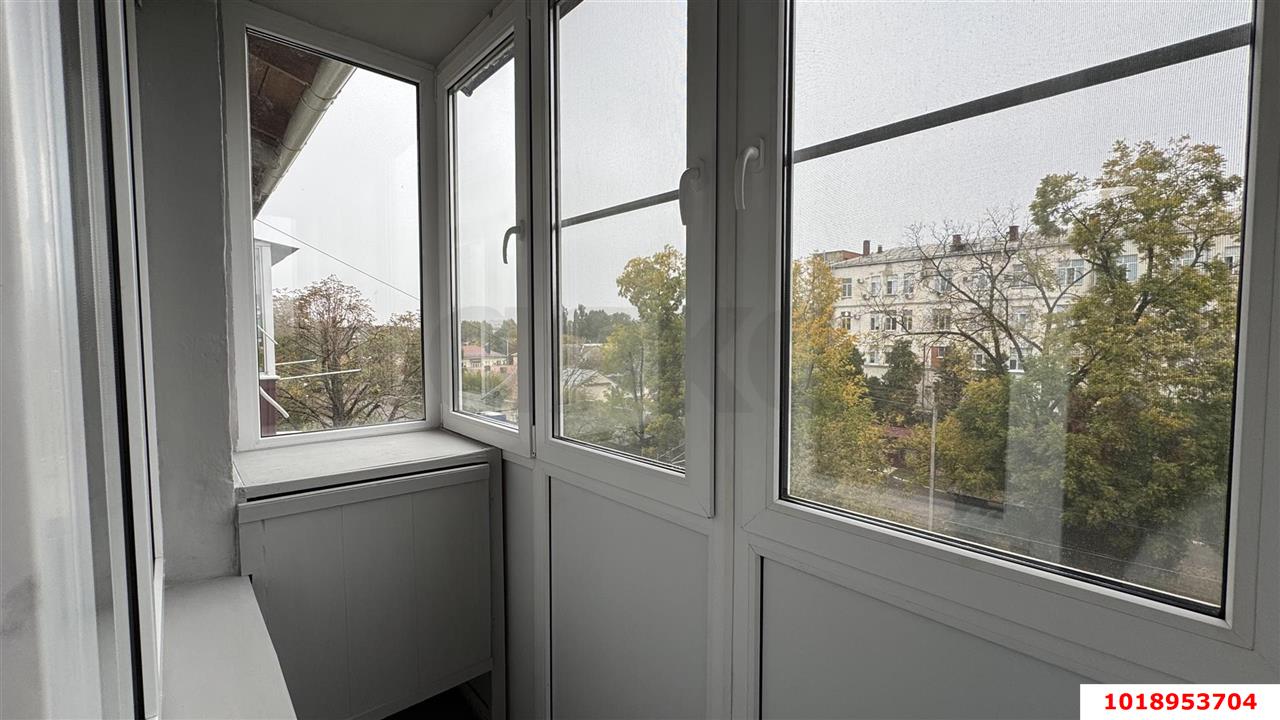 Фото №3: 2-комнатная квартира 43&nbsp;м², 5/5&nbsp;эт. - Краснодар, Центральный внутригородской округ, мкр. 40 лет Победы, ул. Клиническая