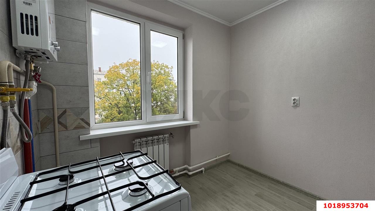 Фото №8: 2-комнатная квартира 43&nbsp;м², 5/5&nbsp;эт. - Краснодар, Центральный внутригородской округ, мкр. 40 лет Победы, ул. Клиническая