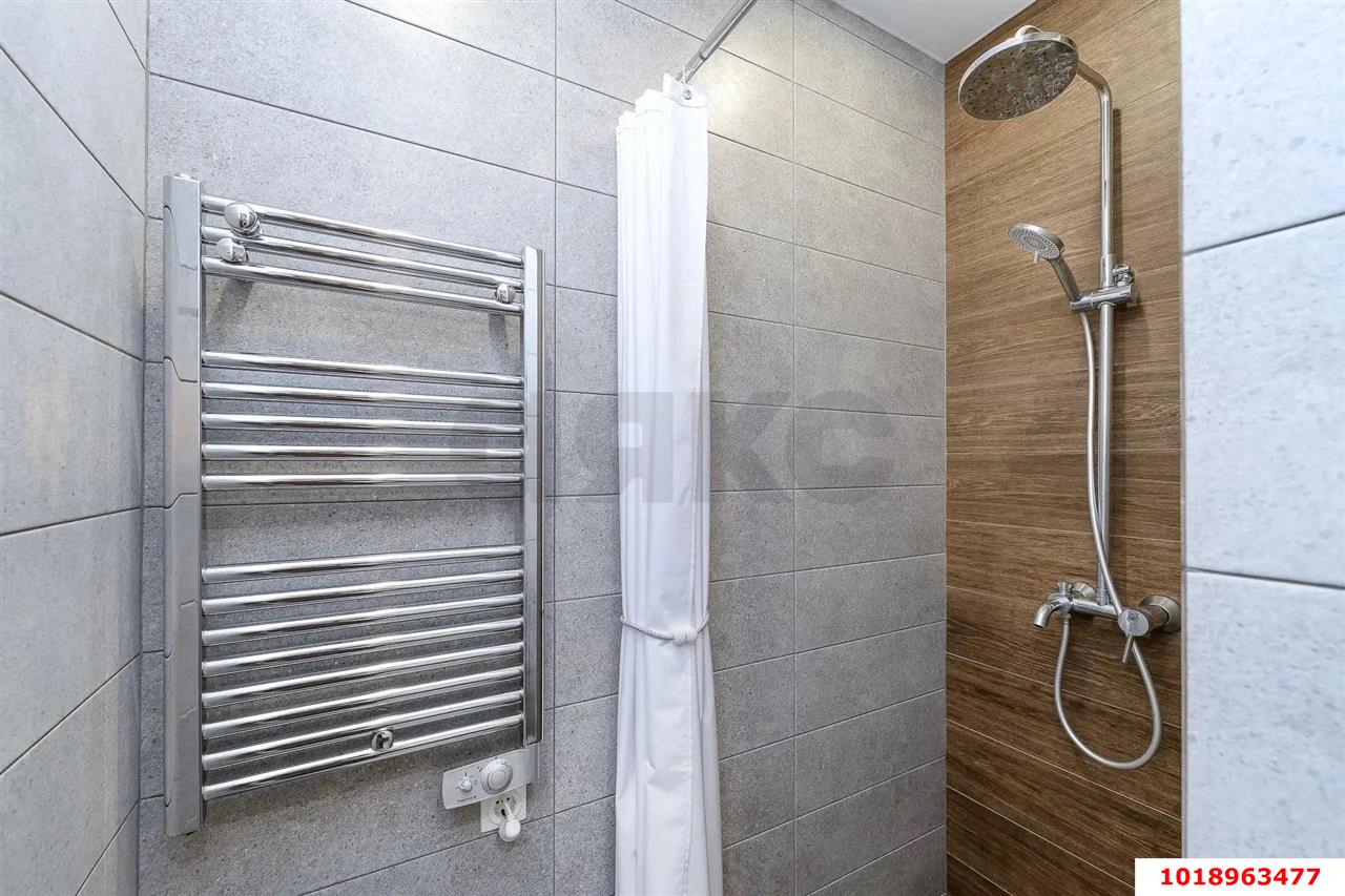 Фото №13: 2-комнатная квартира 68&nbsp;м², 15/22&nbsp;эт. - Краснодар, Прикубанский внутригородской округ, ЖК Губернский, мкр. 1-й квартал, ул. Домбайская, 63