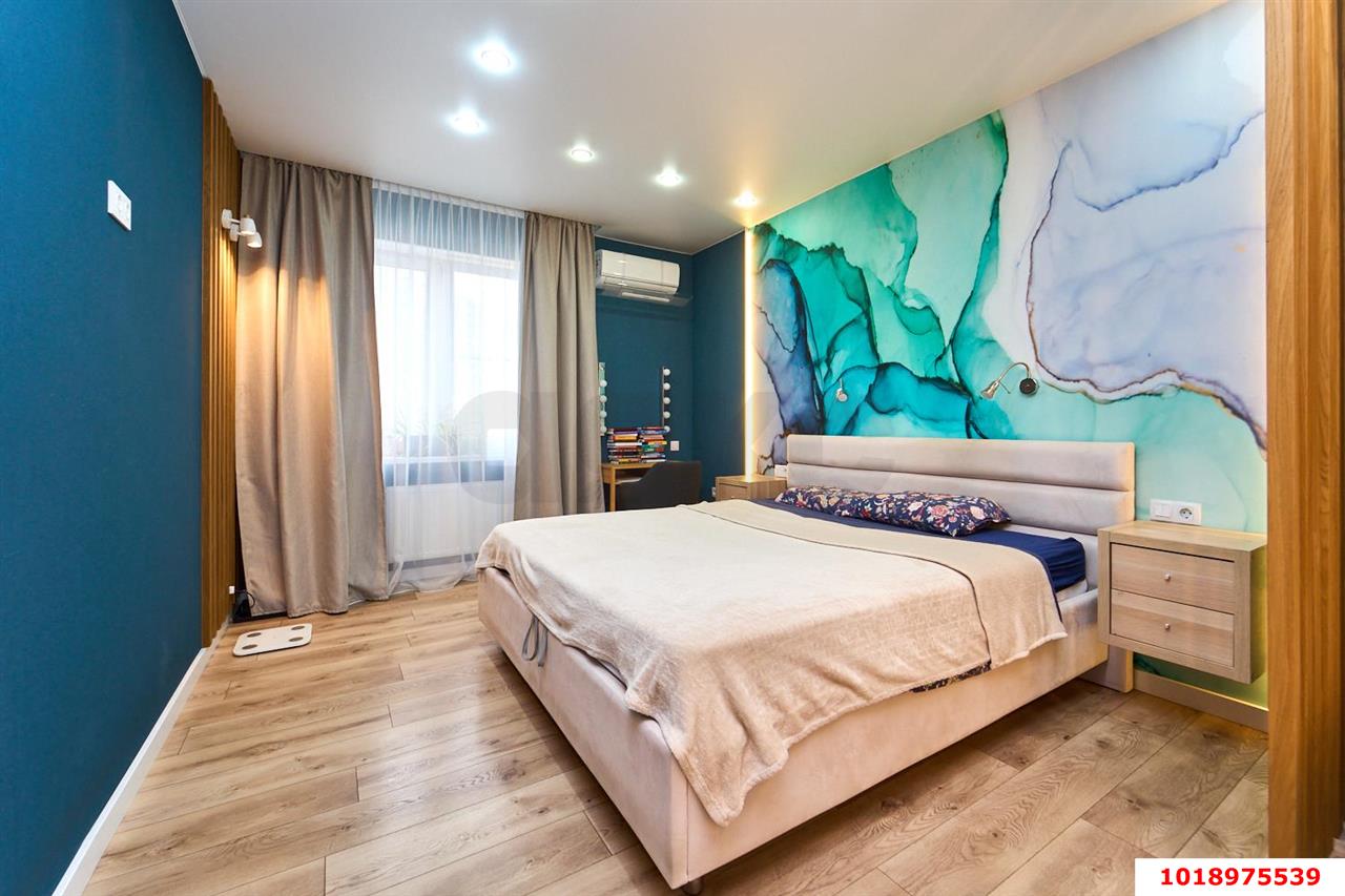Фото №5: 2-комнатная квартира 71&nbsp;м², 12/22&nbsp;эт. - Краснодар, Центральный внутригородской округ, Табачная Фабрика, мкр. ЖК Все Свои Вип, ул. Колхозная, 5