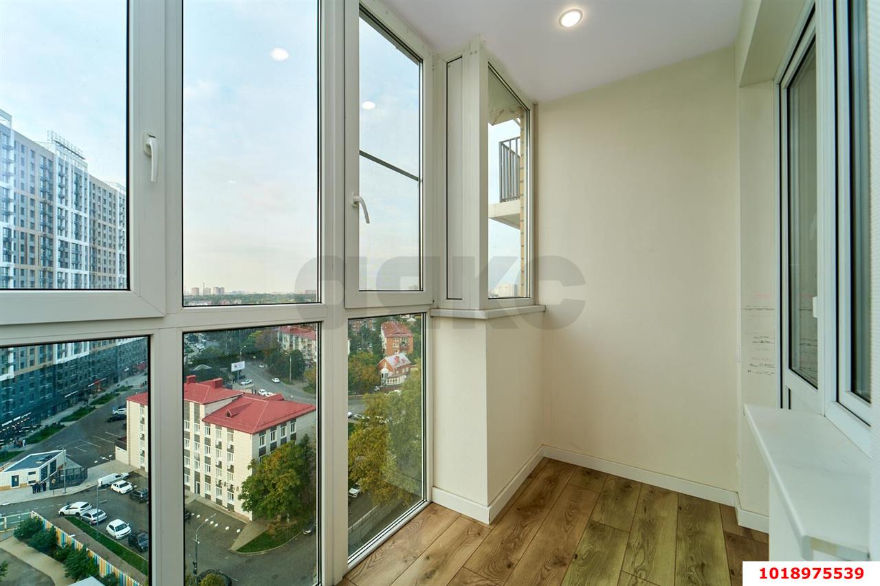 Фото №12: 2-комнатная квартира 71&nbsp;м², 12/22&nbsp;эт. - Краснодар, Центральный внутригородской округ, Табачная Фабрика, мкр. ЖК Все Свои Вип, ул. Колхозная, 5