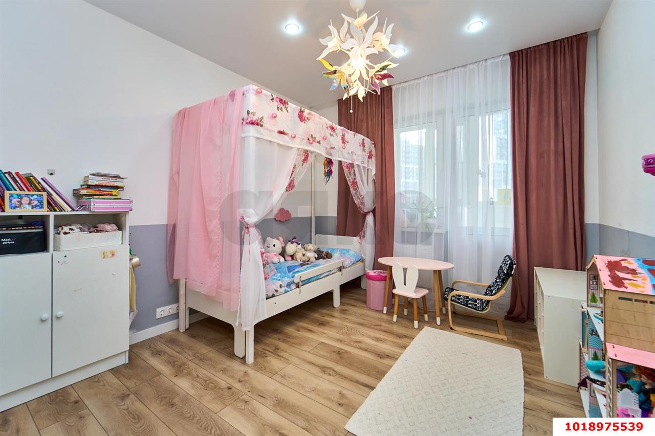 Фото №7: 2-комнатная квартира 71&nbsp;м², 12/22&nbsp;эт. - Краснодар, Центральный внутригородской округ, Табачная Фабрика, мкр. ЖК Все Свои Вип, ул. Колхозная, 5
