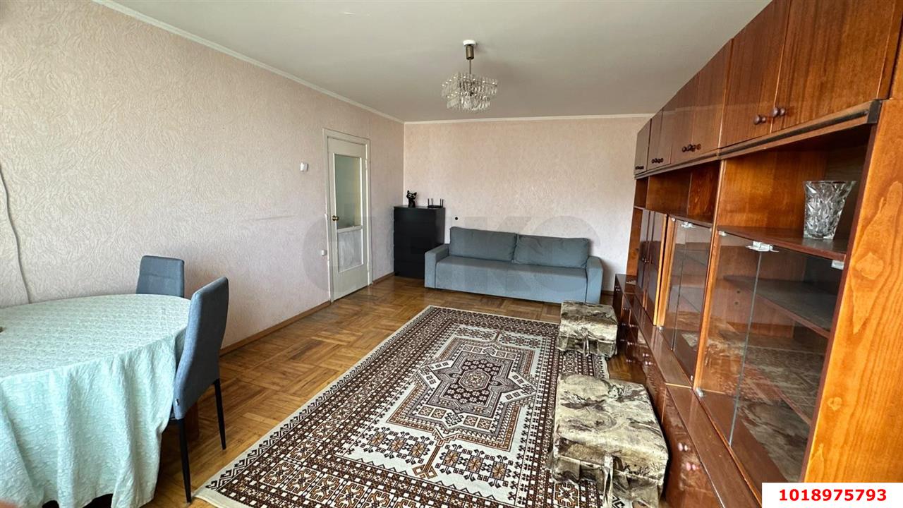 Фото №3: 3-комнатная квартира 65&nbsp;м², 1/9&nbsp;эт. - Краснодар, Западный внутригородской округ, мкр. Центральный, ул. Гоголя, 64